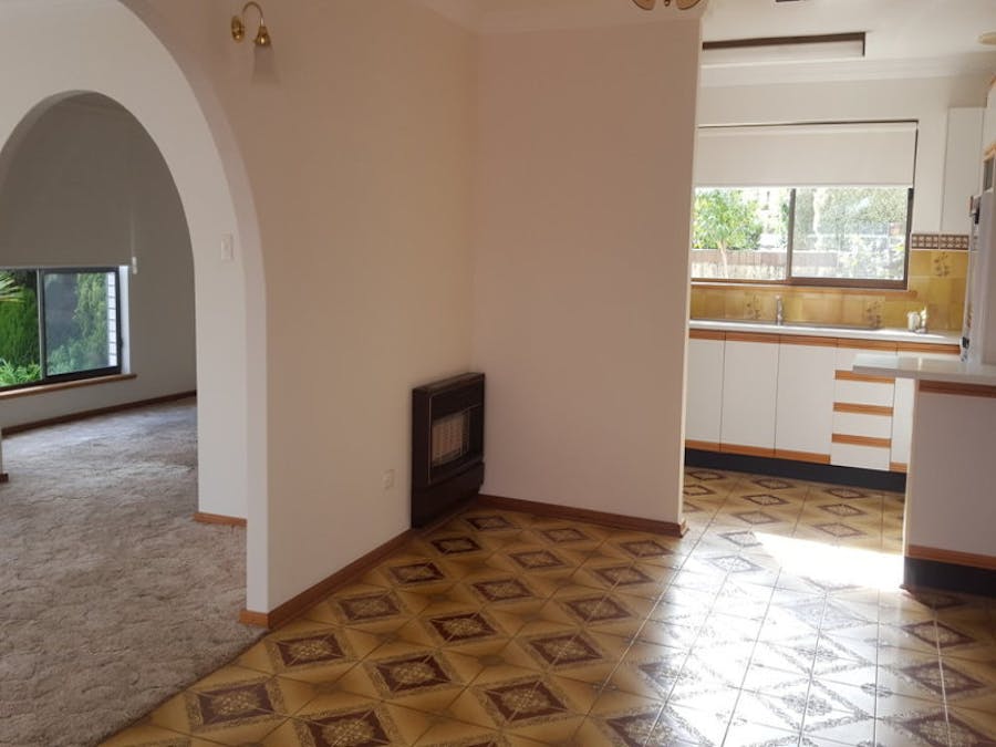 78 Gray Street, Mount Gambier, SA, 5290 - Image 2