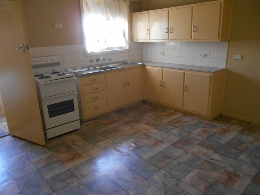 3 Paddick Street, Berri, SA, 5343 - Image 2