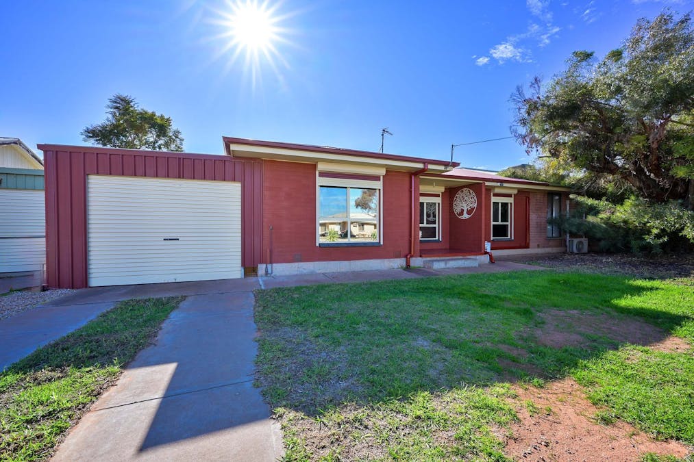 12 Dowd Street, Whyalla Norrie, SA, 5608 - Image 1