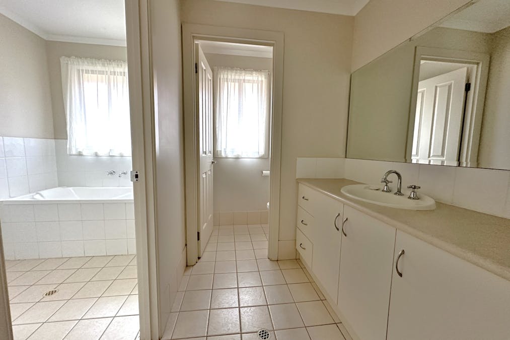 12 Fitzgerald Avenue, Whyalla Jenkins, SA, 5609 - Image 18