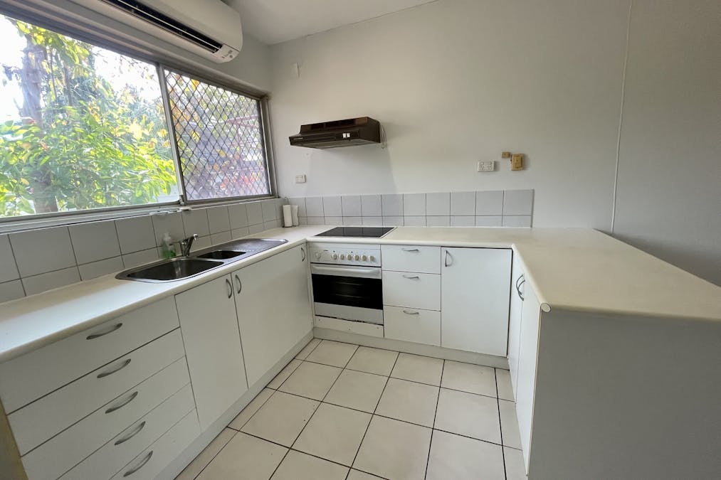 2/174 Casuarina Drive, Nightcliff, NT, 0810 - Image 1