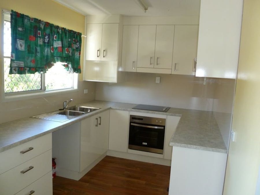 26 Hibiscus Avenue, Kin Kora, QLD, 4680 - Image 2