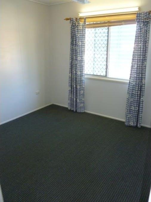 26 Hibiscus Avenue, Kin Kora, QLD, 4680 - Image 4