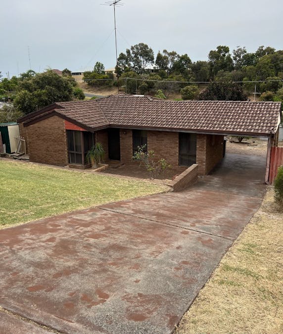 6 Stallard Court, Australind, WA, 6233 - Image 2