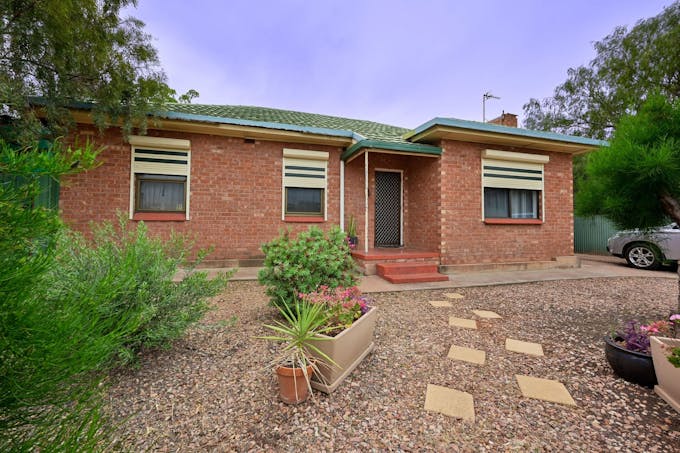 10 Williams Street, Whyalla Norrie, SA, 5608 - Image 1