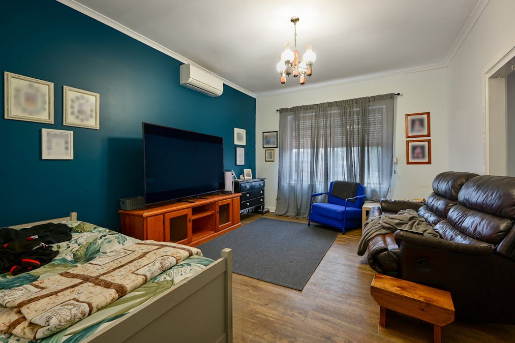 10 Williams Street, Whyalla Norrie, SA, 5608 - Image 4