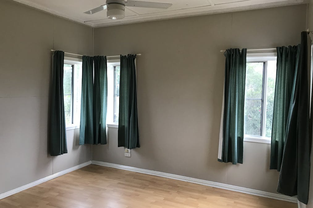 17 Wallace Street, Dalby, QLD, 4405 - Image 4