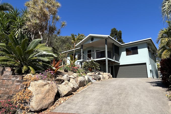 8 Selwyn Close, Telina, QLD, 4680 - Image 1