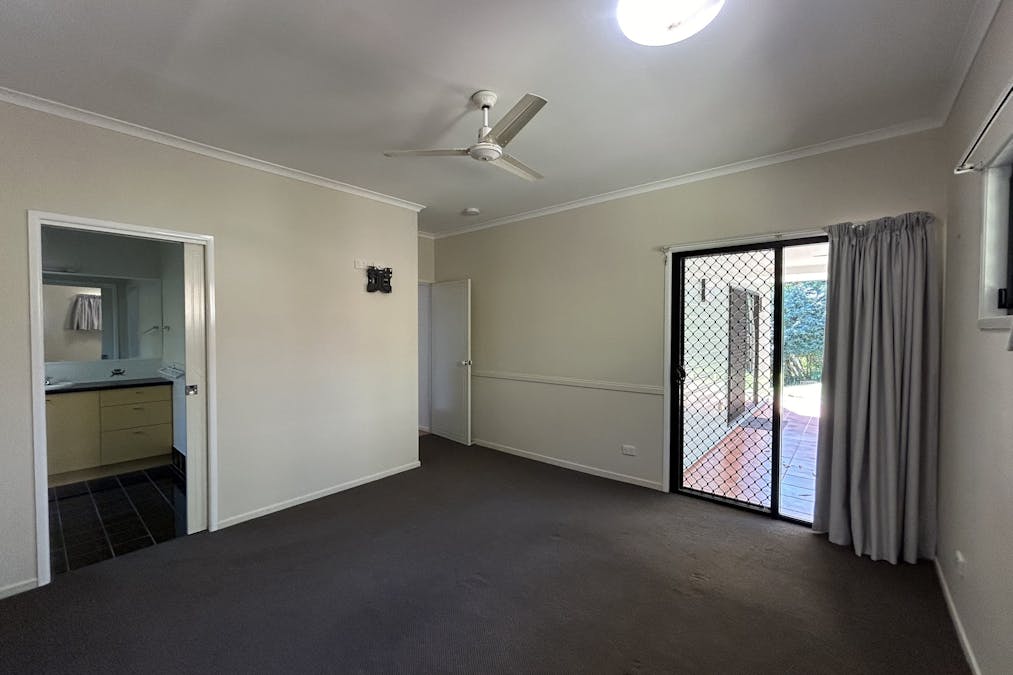 8 Selwyn Close, Telina, QLD, 4680 - Image 5