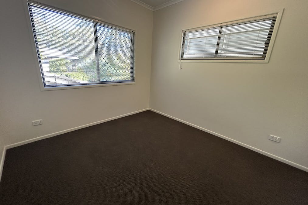 8 Selwyn Close, Telina, QLD, 4680 - Image 7