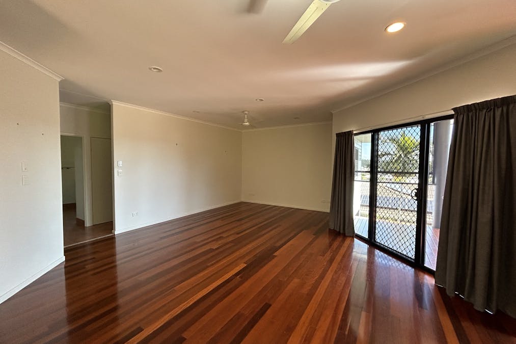 8 Selwyn Close, Telina, QLD, 4680 - Image 11