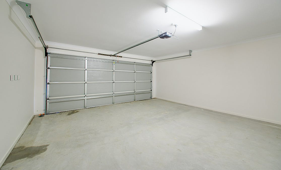 4 Daniell Close, Ripley, QLD, 4306 - Image 17