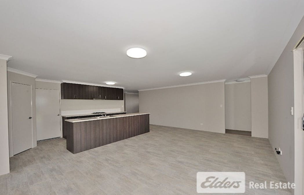 16 Grail Avenue, Baldivis, WA, 6171 - Image 2