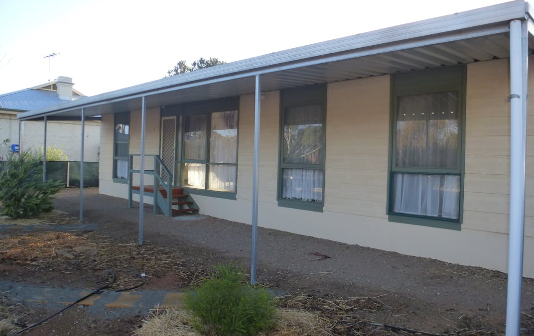 2 Elizabeth Street, Balaklava, SA, 5461 - Image 2