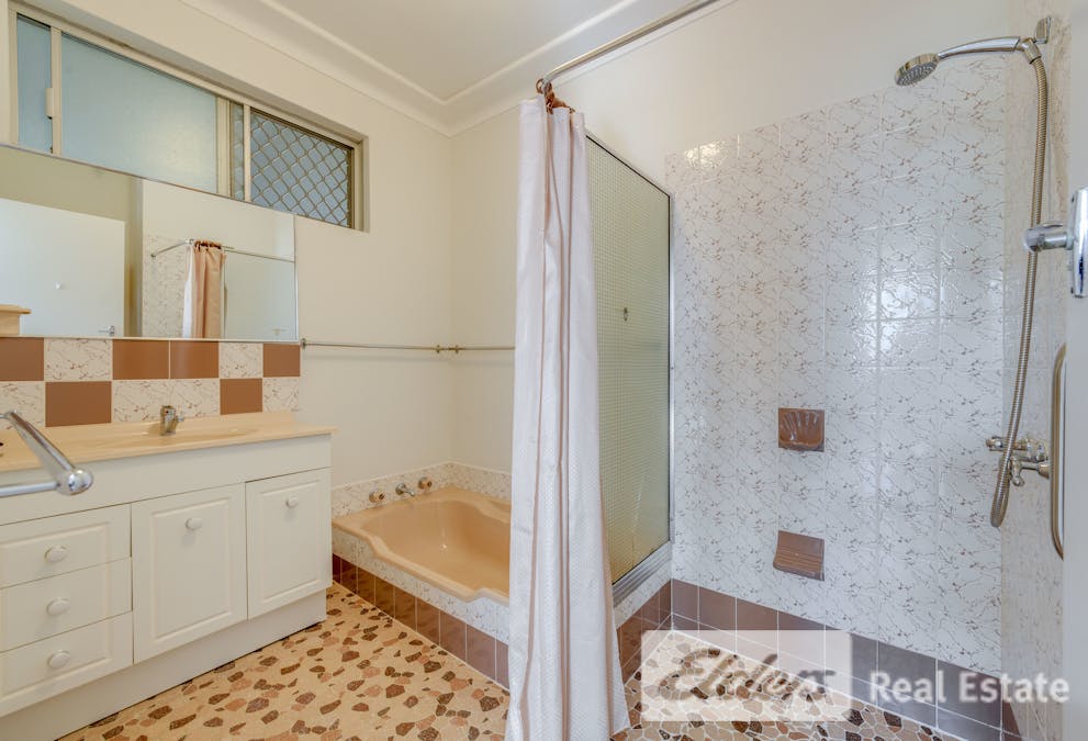 4 Hydra Close, Rockingham, WA, 6168 - Image 12