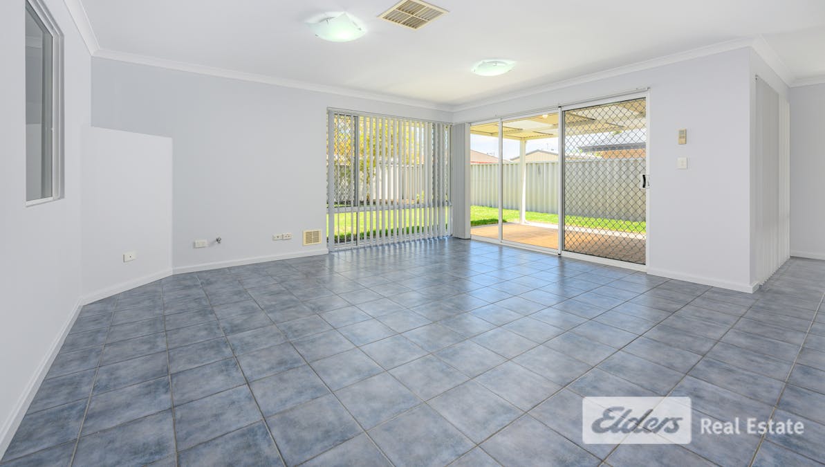 27 Seawind Drive, Rockingham, WA, 6168 - Image 3