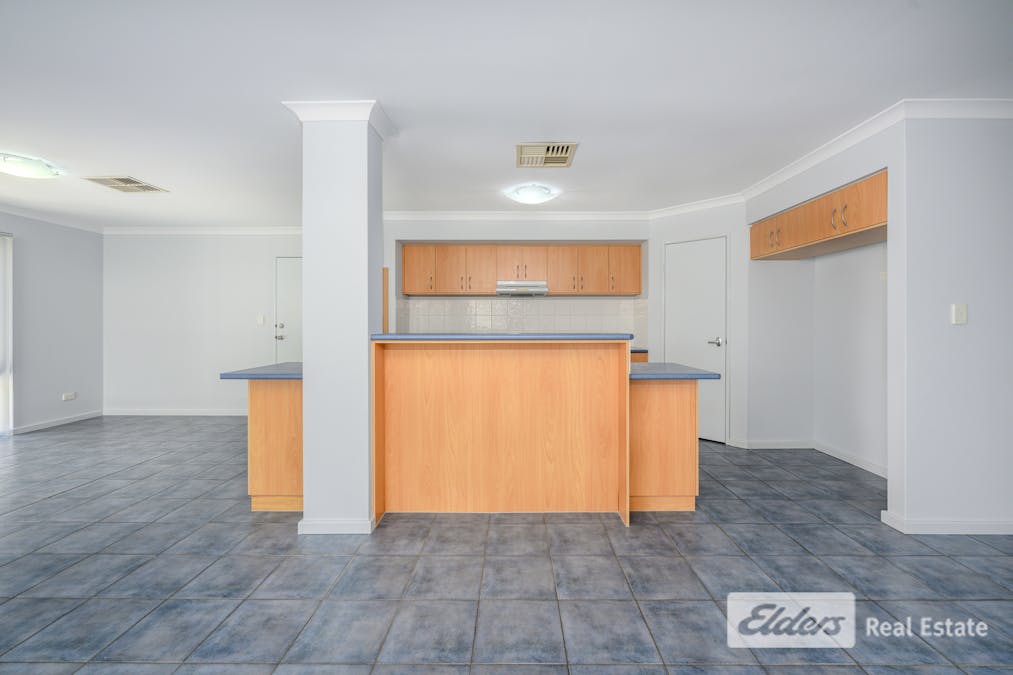 27 Seawind Drive, Rockingham, WA, 6168 - Image 5