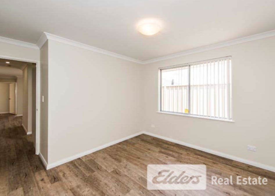 4 Calooli Grove, Golden Bay, WA, 6174 - Image 3