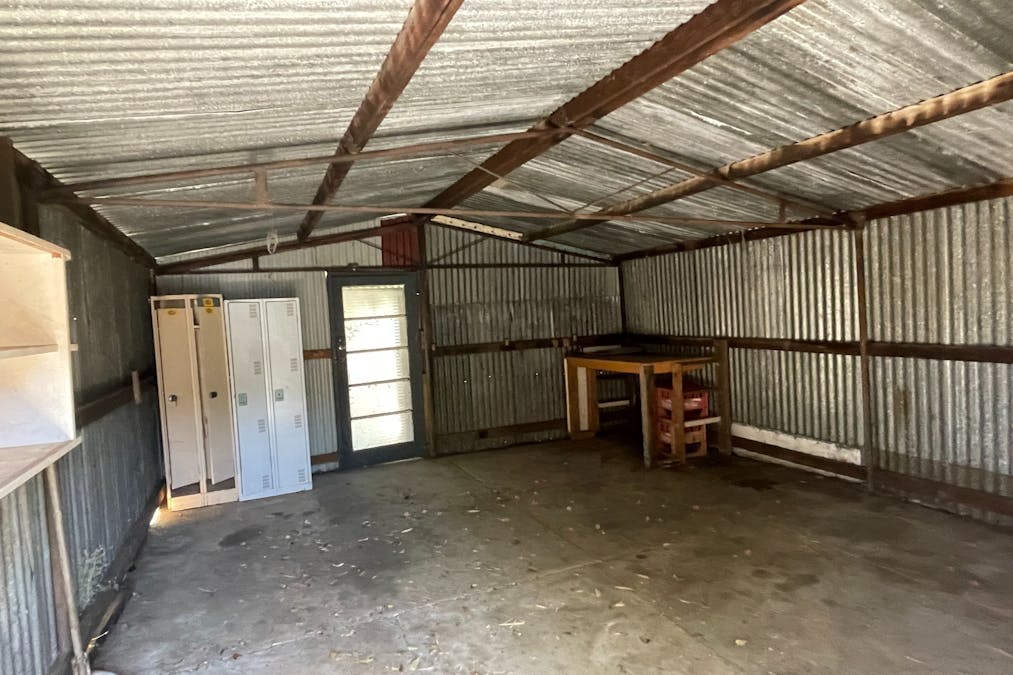 11 Grieves Street, Harvey, WA, 6220 - Image 12