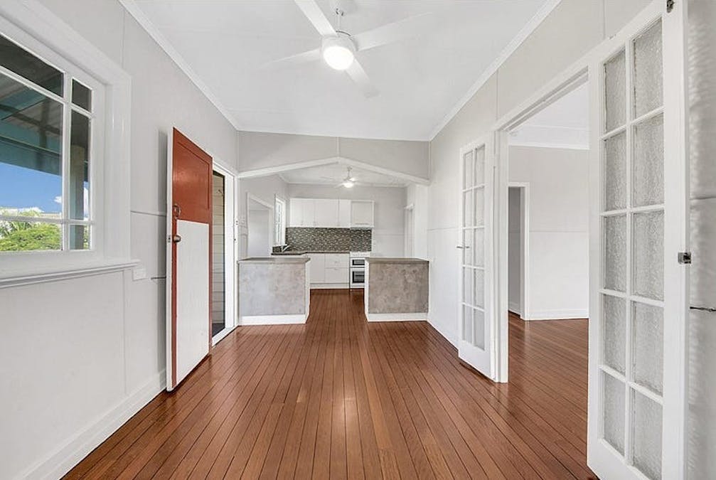 18 Scenery Street, West Gladstone, QLD, 4680 - Image 3