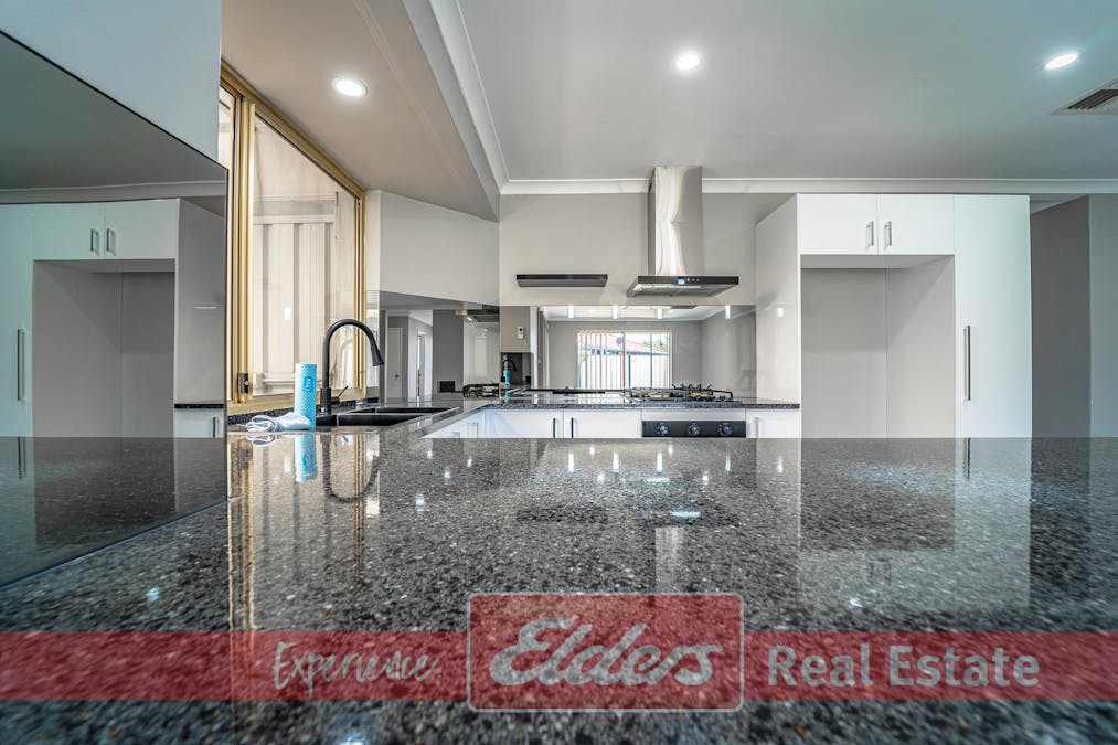 15 Bree Close, Atwell, WA, 6164 - Image 13