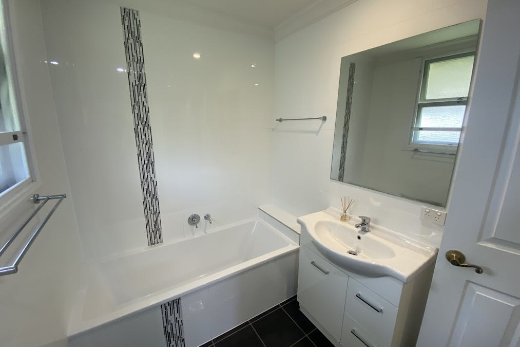 60  woodend Road, Woodend, QLD, 4305 - Image 15