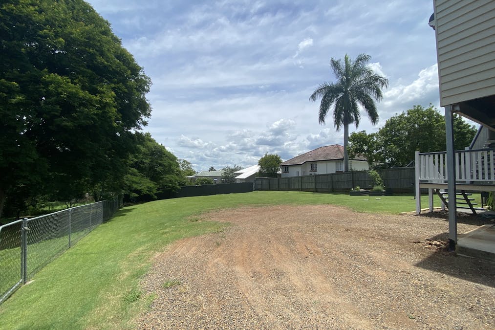60  woodend Road, Woodend, QLD, 4305 - Image 18