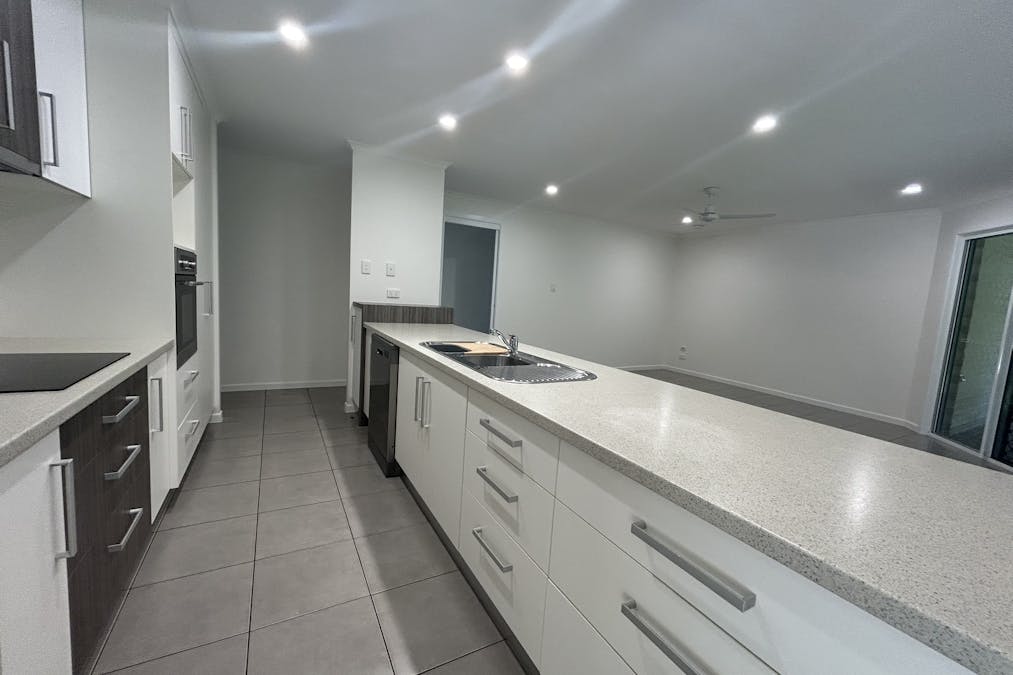 107 Dixon Drive, Telina, QLD, 4680 - Image 2