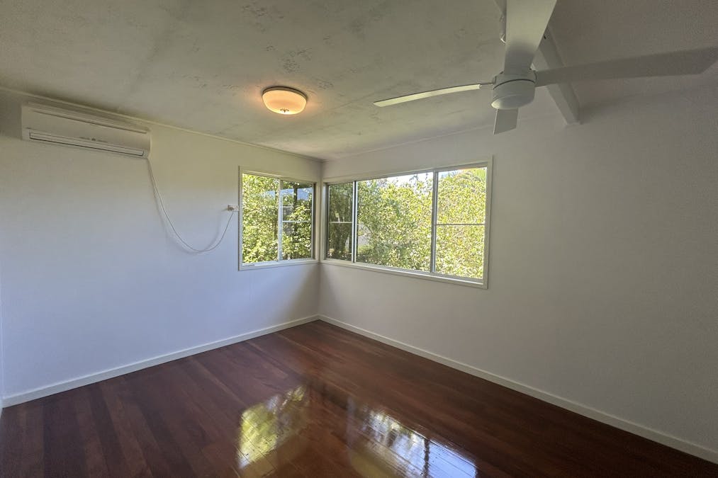 32 Allunga Drive, Glen Eden, QLD, 4680 - Image 5