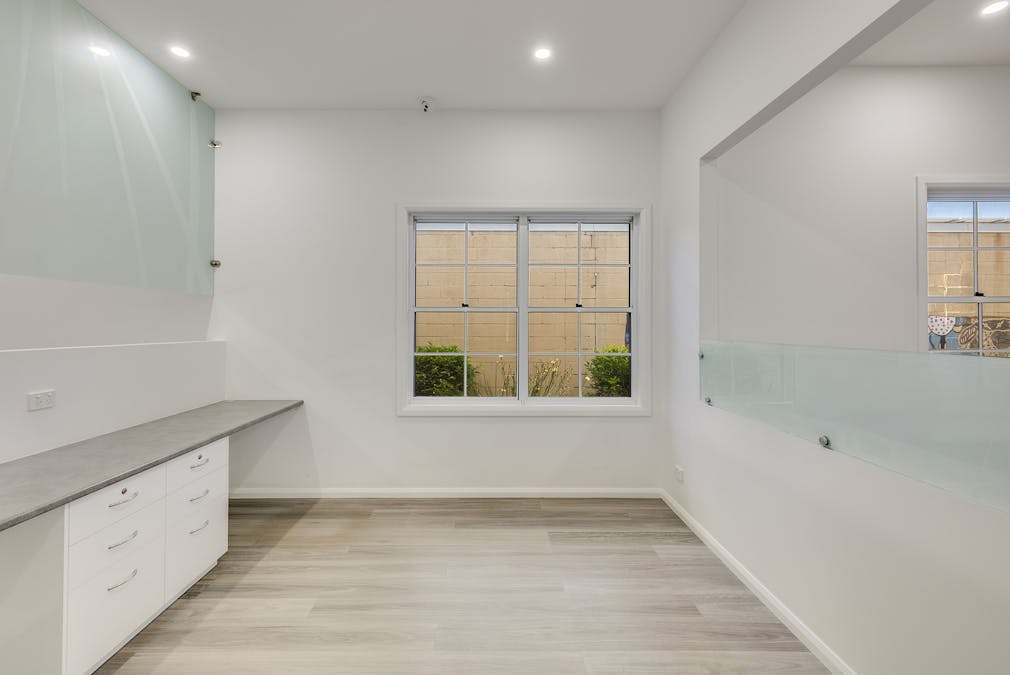 108 Mort Street, Toowoomba City, QLD, 4350 - Image 11