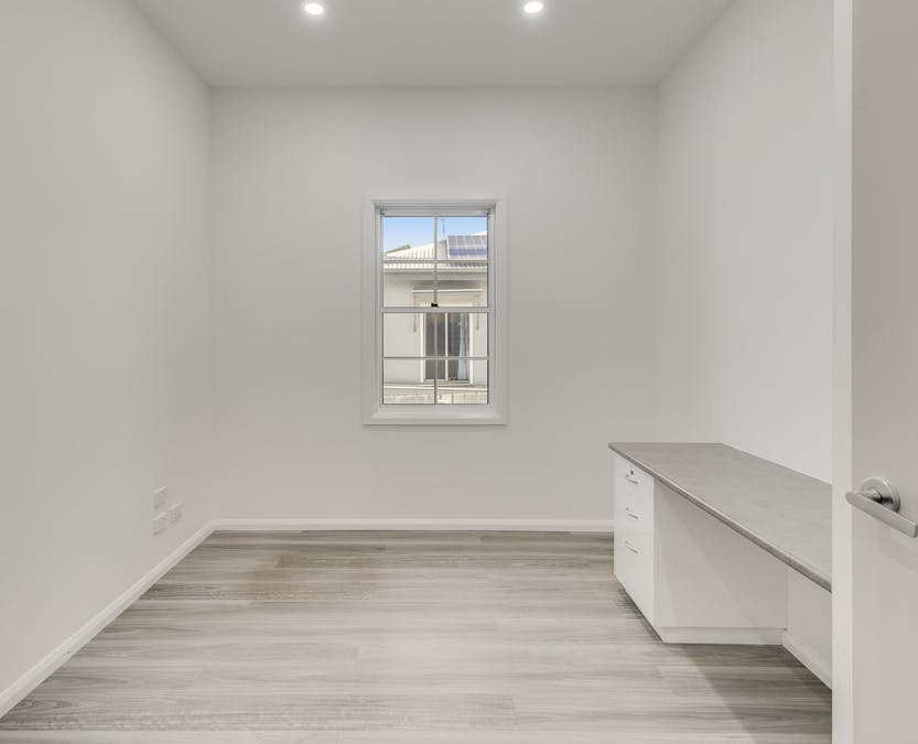 108 Mort Street, Toowoomba City, QLD, 4350 - Image 14