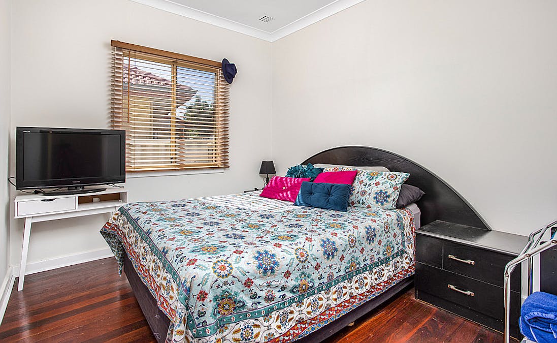 31 Winton Street, Carey Park, WA, 6230 - Image 12