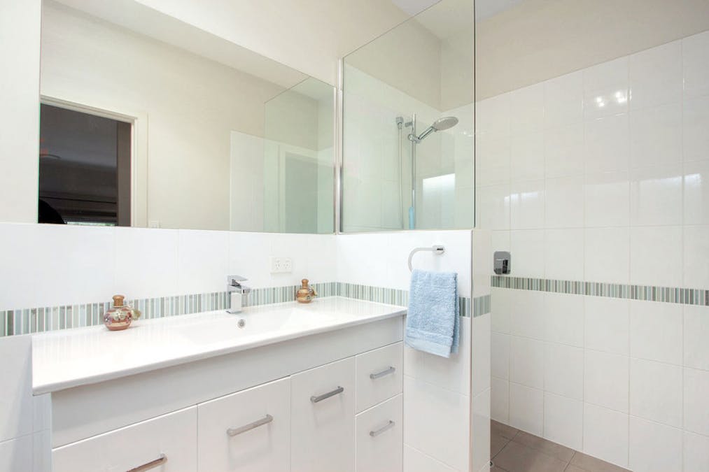 3/6 William Street, Clare, SA, 5453 - Image 11