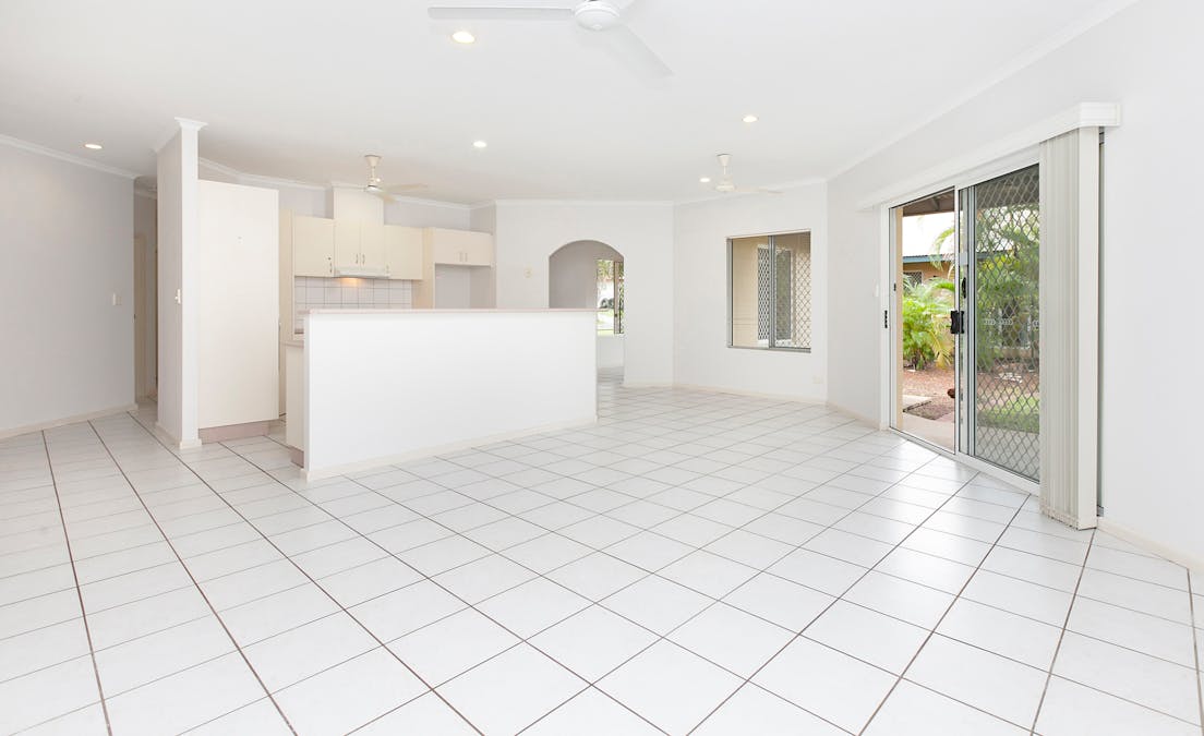 39 Gunn Crescent, Gunn, NT, 0832 - Image 2