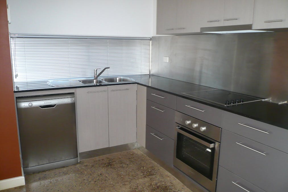 4/28-32 Cavenagh Street, Darwin City, NT, 0800 - Image 3