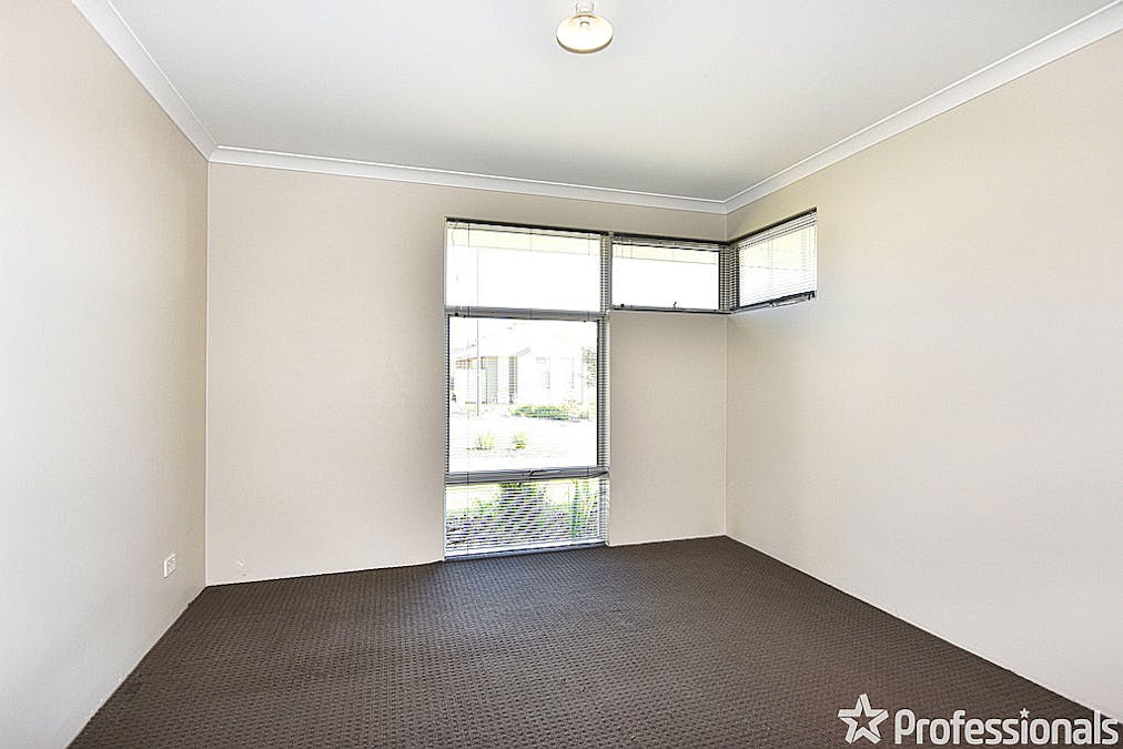 21 Vickers Road, Baldivis, WA, 6171 - Image 2