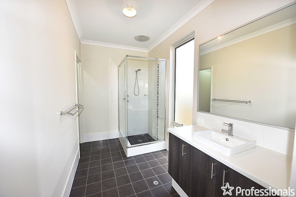 21 Vickers Road, Baldivis, WA, 6171 - Image 3