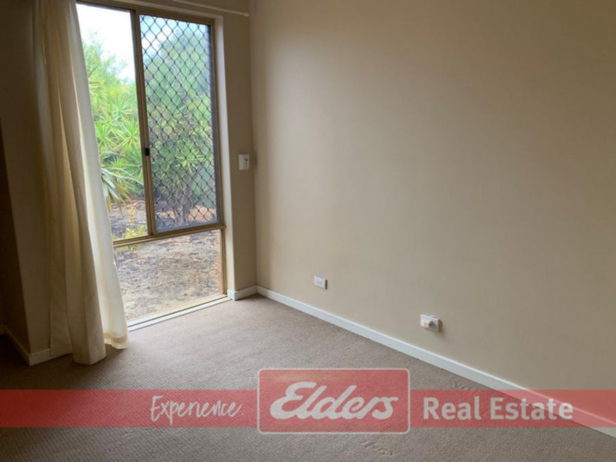 7 Rakoa Place, Cooloongup, WA, 6168 - Image 11