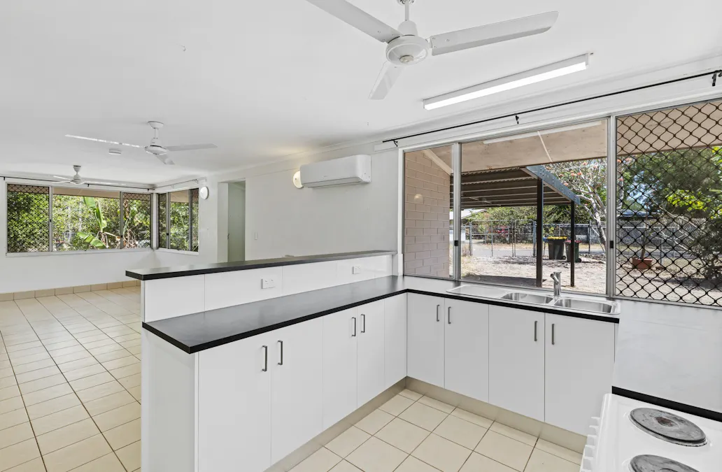 27 McGuire Circuit, Moulden, NT, 0830 - Image 4