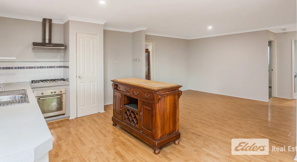 34 Elanora Drive, Cooloongup, WA, 6168 - Image 8