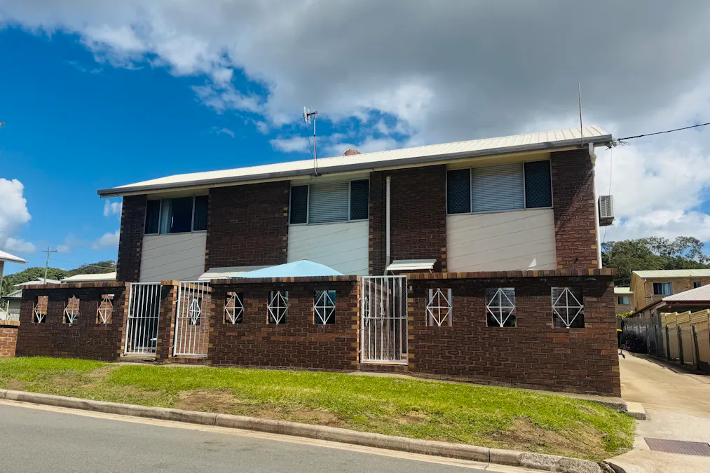 1/71 Off Lane, South Gladstone, QLD, 4680 - Image 1