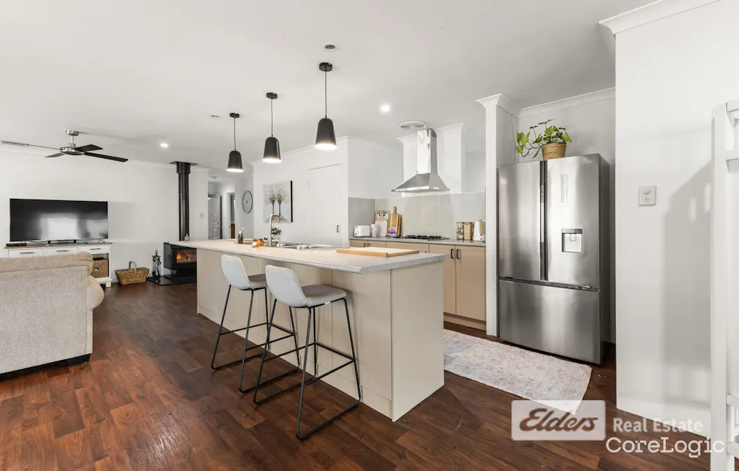 10 Cusworth Drive, Glen Iris, WA, 6230 - Image 4