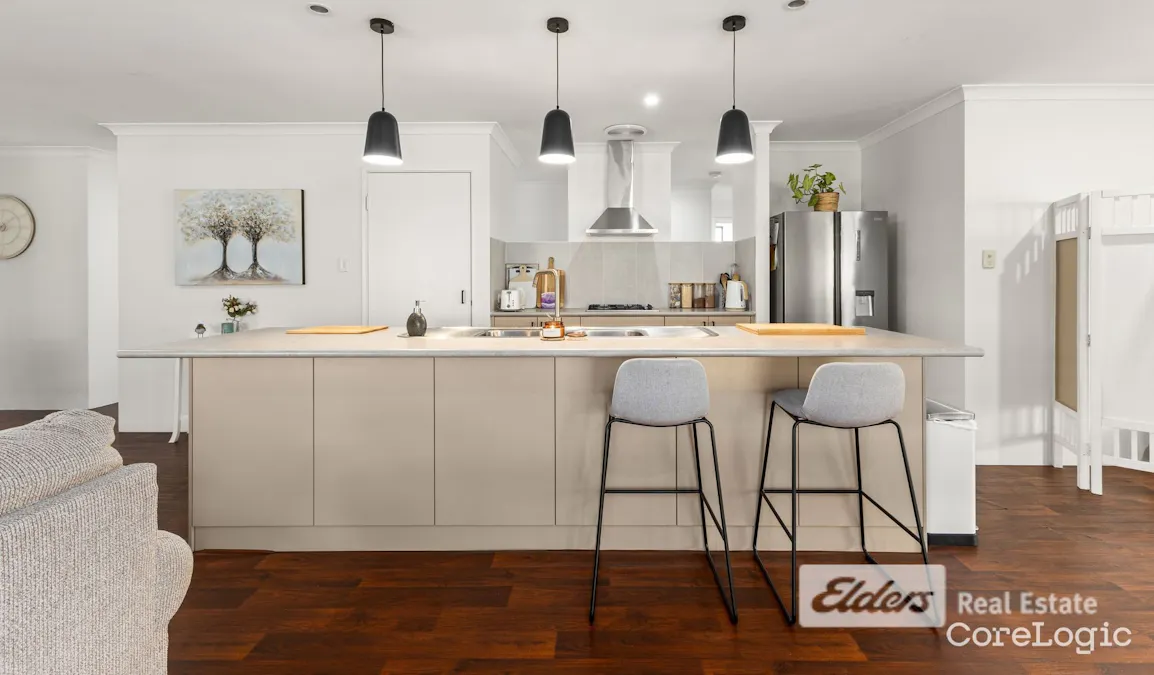 10 Cusworth Drive, Glen Iris, WA, 6230 - Image 2