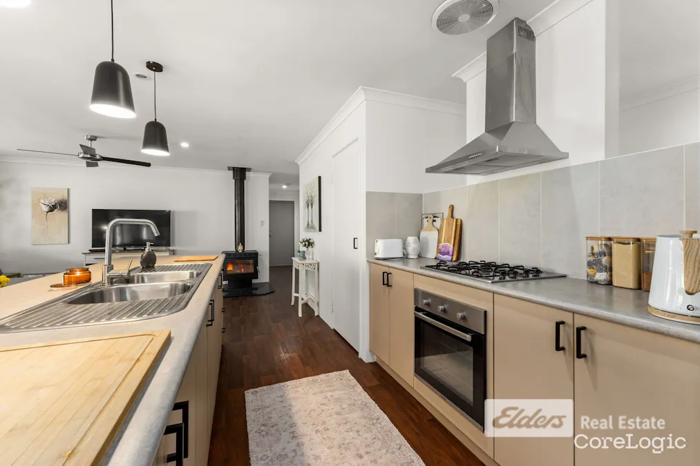 10 Cusworth Drive, Glen Iris, WA, 6230 - Image 3