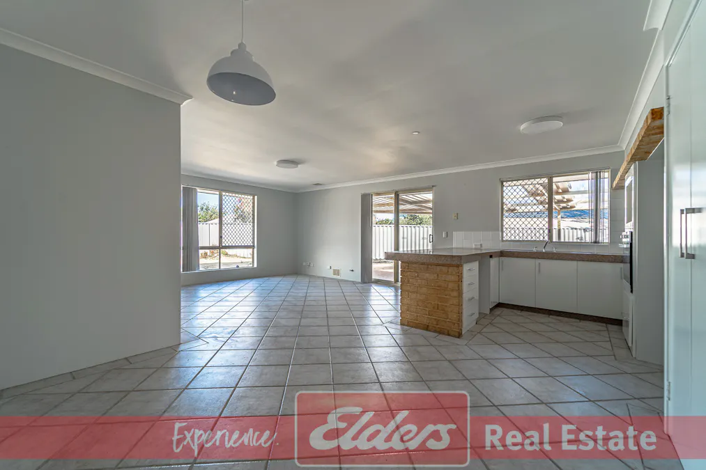4 Serenoa Court, Warnbro, WA, 6169 - Image 8