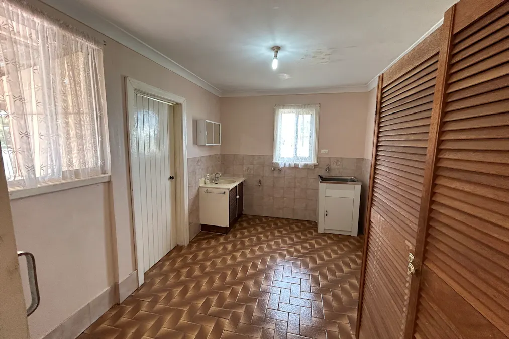 10 Jersey Street, Narrogin, WA, 6312 - Image 2