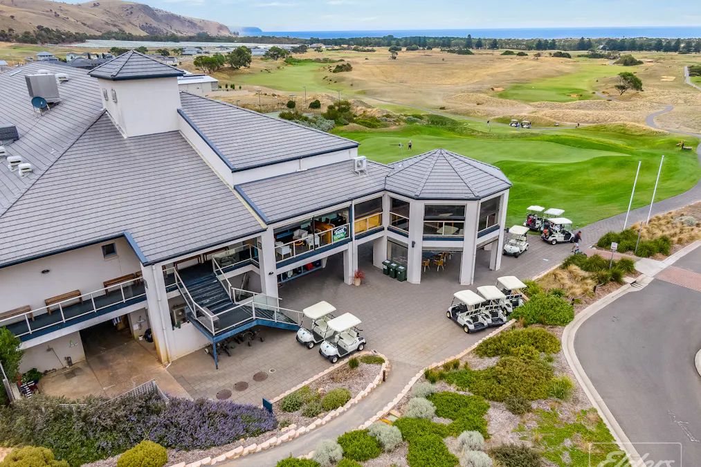 18 Cherry Hills Crescent, Normanville, SA, 5204 - Image 9