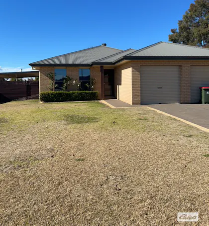 42 Dunheved Circle, Dubbo, NSW, 2830 - Image 1