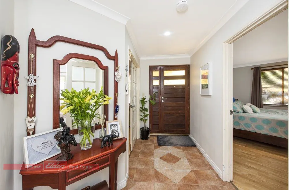 20 Solander Close, Waikiki, WA, 6169 - Image 4