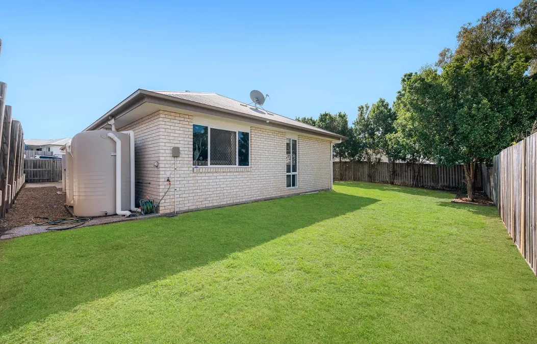 3 Isla Court Court, New Auckland, QLD, 4680 - Image 2